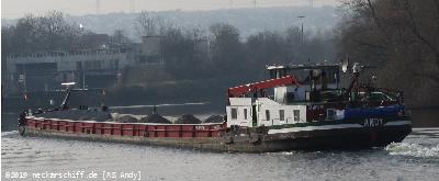 📌 → MS Andy im Jan. 2020
🌍 → DE Gemmrigheim / Neckar
🔍 → klicken
💾 → rechte Maus → Link in neuem Tab öffnen... Bild: MS Andy kurz vor der Einfahrt in die Neckarschleuse Besigheim.