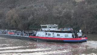 📌 → TMS Ascona im Feb. 2020
🌍 → DE Gemmrigheim / Neckar
🔍 → klicken
💾 → rechte Maus → Link in neuem Tab öffnen...
📷 → Canon PowerShot SX230 HS Bild: Das Heck des Tankers TMS Ascona.