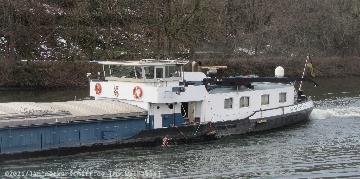 Bild: Rettungsringe vor dem Steuerhaus bringen optisch so viel, dann noch ein stolzes Wappen dazwischen. Wrum sieht man das nur noch so selten?