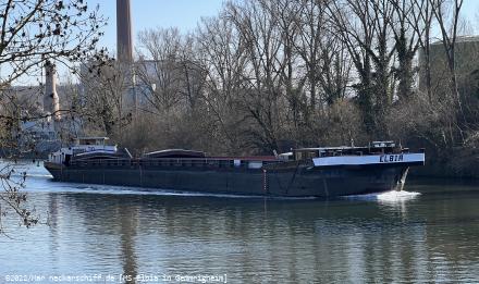 Bild: MS Elbia unbeladen auf dem Neckar zu Tal.