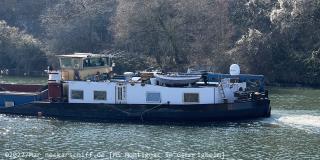 Bild: Ein gemütlicher kleiner Garten auf dem Achterschiff sollte nie fehlen.